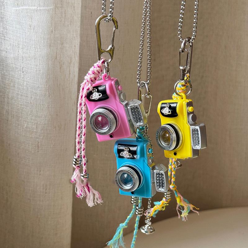 Titanium steel Saturn camera pendant necklace fashion trend versatile sweater chain niche personality high-end jewelry