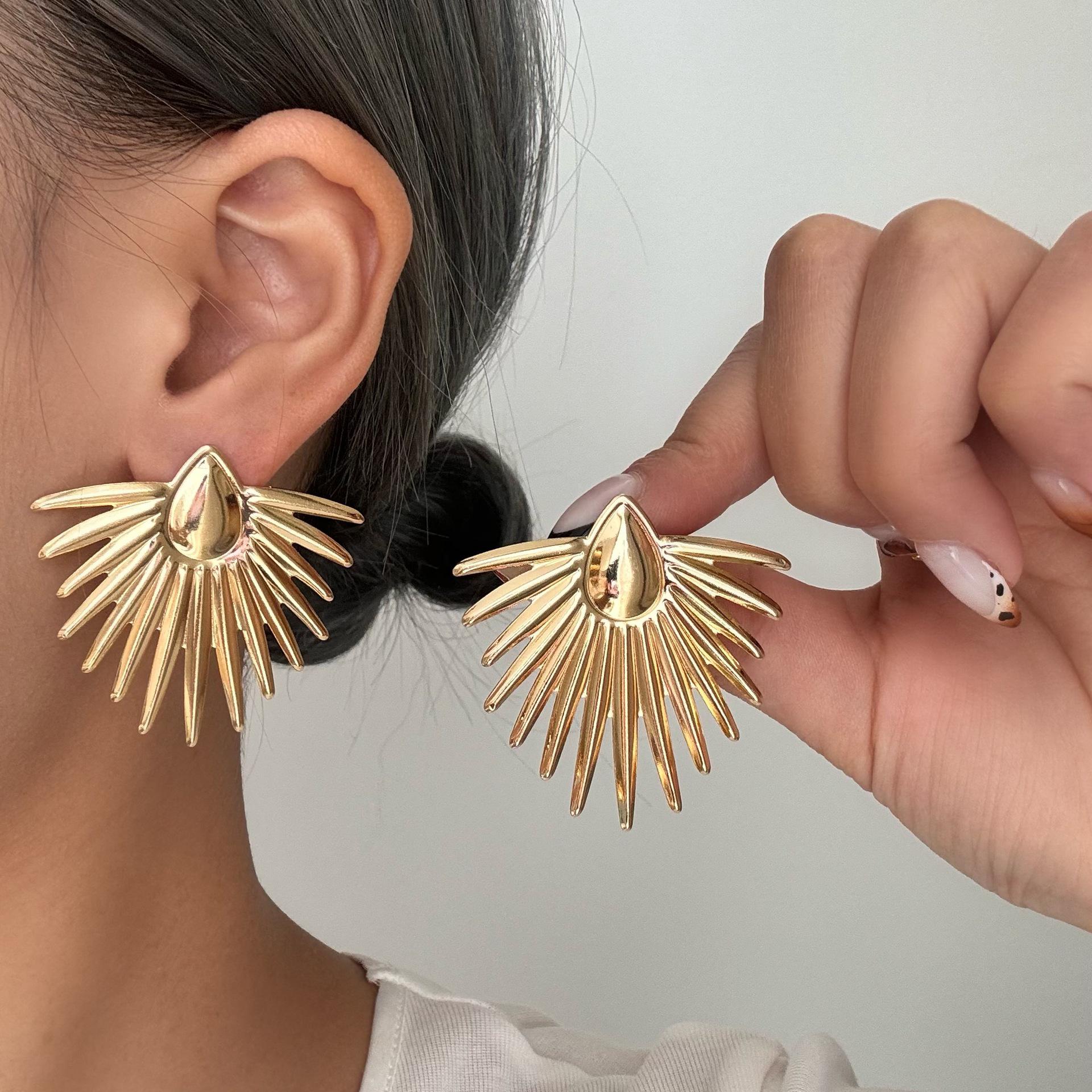 European and American Geometric Metallic Stud Earrings - Creative and Unique Style for Women