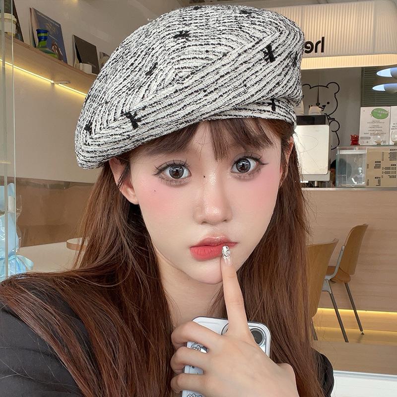 Hat Women's Korean Style Fashion Striped Beret Bow Embroidered Face Little Painter Hat Simple Casual Octagonal Hat