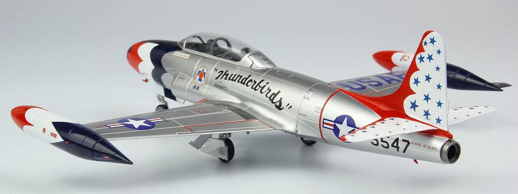 PLATZ US Air Force Trainer Shooting Star Thunderbirds Plastic Model 1/72 T-33A AC-52