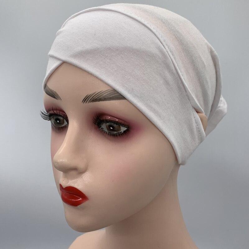 Хлопковые трикотажные шапочки под хиджаб с отверстием для уха хаки — фото 10