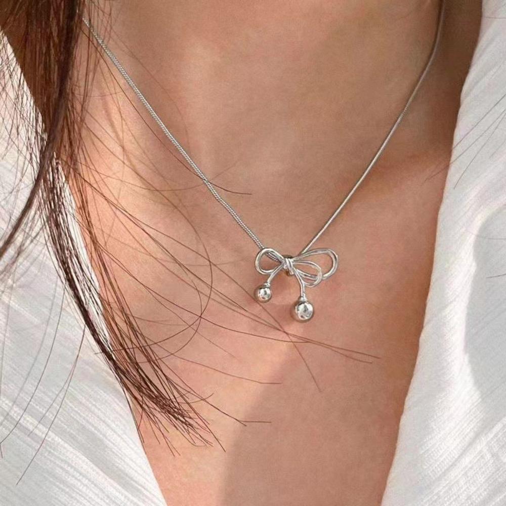 Korean Fashion Simple Bowknot Necklace for Women Chain Trend Jewelry Accessories Gifts