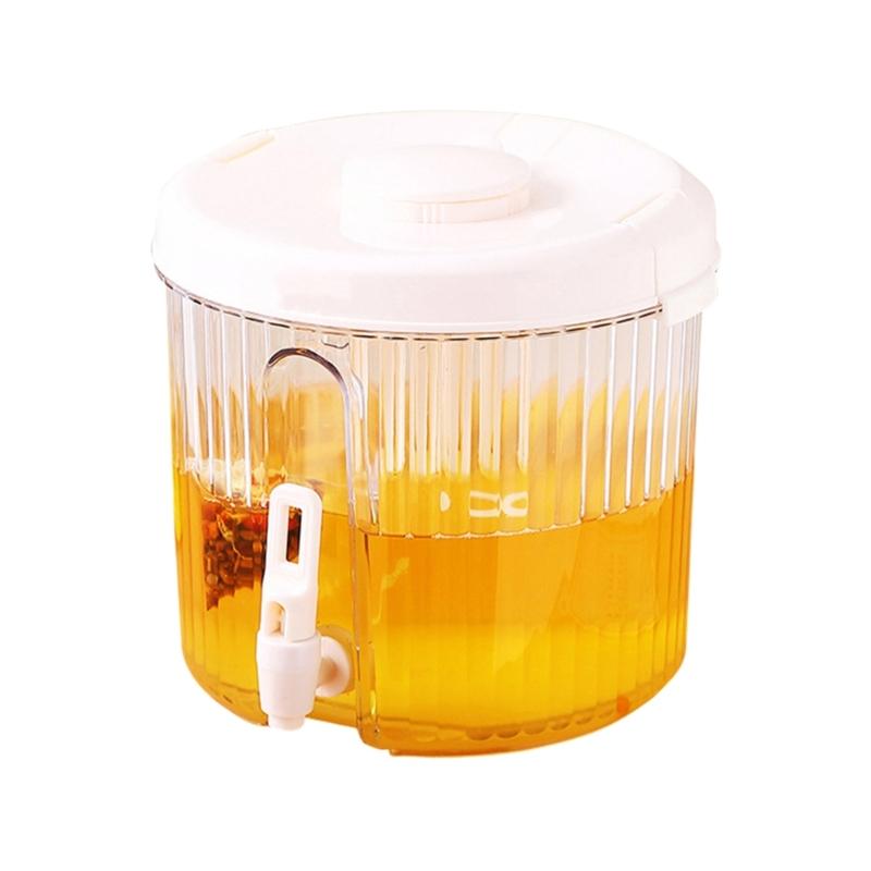 Portable Refrigerator Plastic Drink Dispenser With Tap Leak Proof Iced Beverage Container for Cocktails Juice Storage