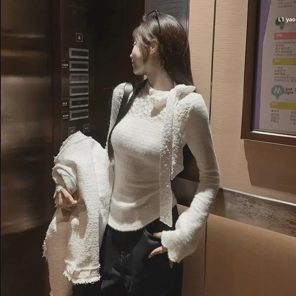 White Lace Bow Long-Sleeve T-Shirt - Elegant Autumn Style for Women