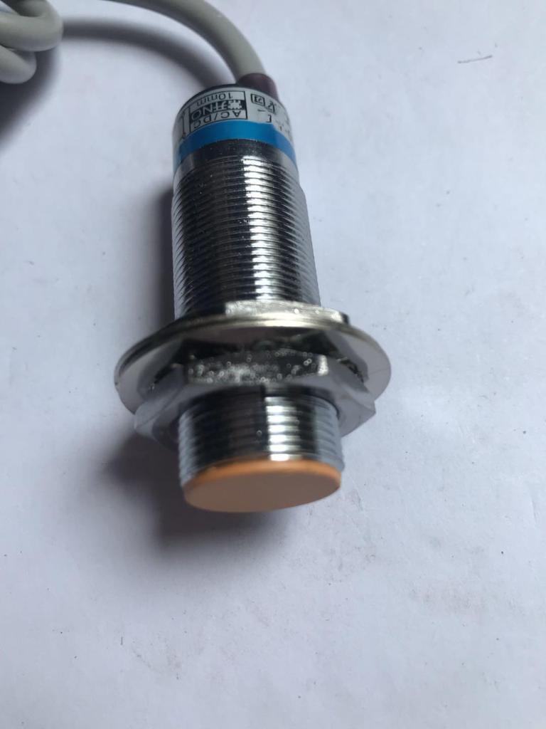 Huguang LG18A3-10-J/EZDZ AC Two-Wire NO Cylinder Magnetic Sensor