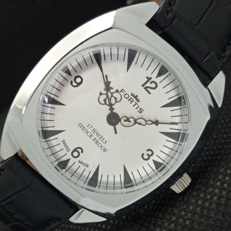 

ВОССТАНОВЛЕННЫЕ ШВЕЙЦАРСКИЕ МУЖСКИЕ НАРУЧНЫЕ ЧАСЫ FORTIS WINDING СЕРЕБРЯНЫЙ ЦИФЕРБЛАТ 622b-a416690-2 lot622b-a416690