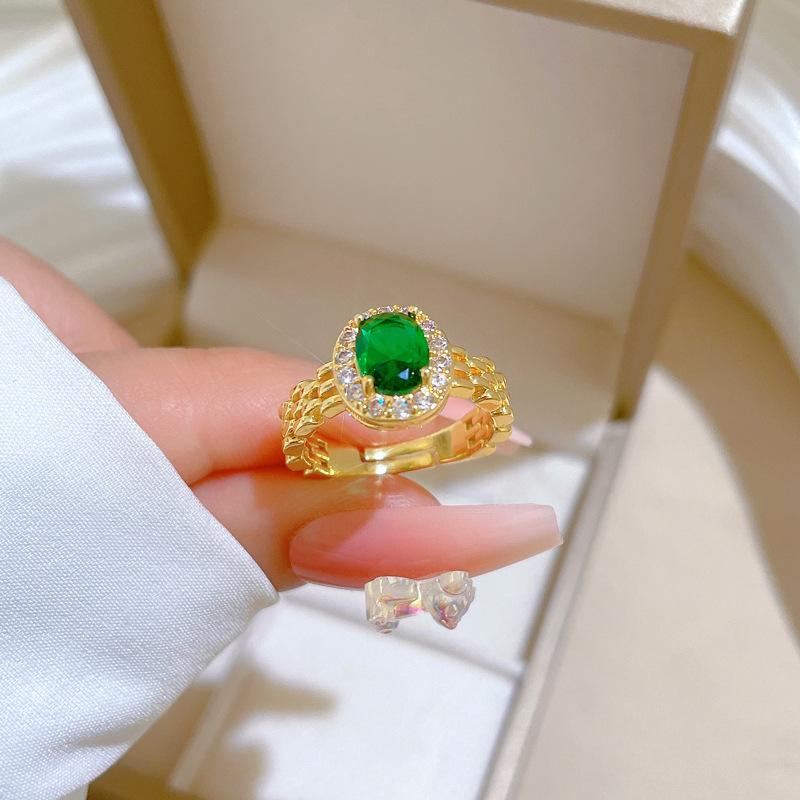 

Classic Vintage Treen Oval Zircon Rings for Women Men Hip Hop Cool Adjustable Openable Copper Ring Jewelry Gifts