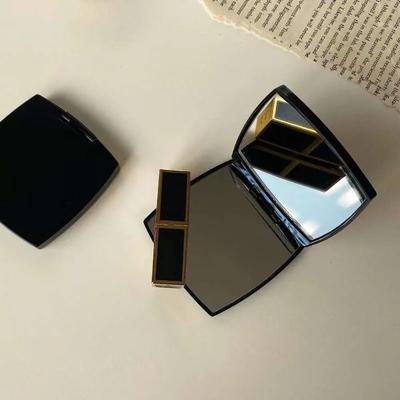 Espejo de Maquillaje y Aumento Portátil Plegable Doble Cara HD con Bolsa de Franela y Caja de Regalo F010