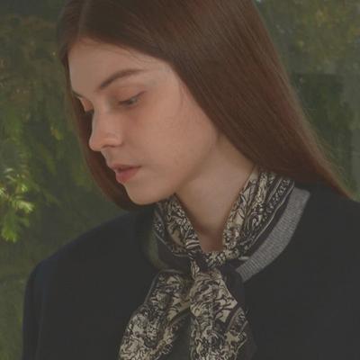 White Project FLORIS SILK SCARF_BLACK