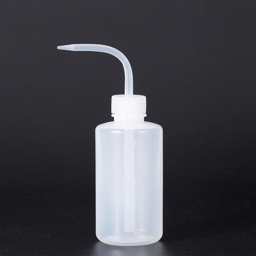 Plastic Safety Squeeze Bottle Narrow Pointed Mouth Safe And Compact Large Capacity Widely Appliance