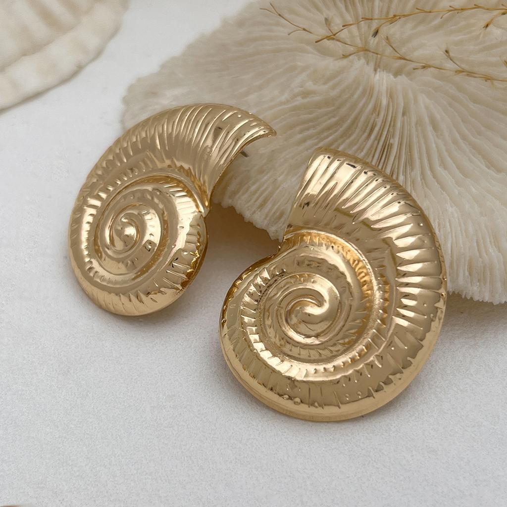 Beach Vacation Metal Pockmarked Starfish Shell Stud Earrings, Ocean Wind Conch Earrings