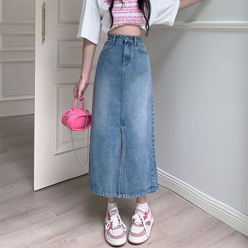 2025 Trendy A-Line Midi Denim Skirt: Stylish Mid-Length & Slimming Design