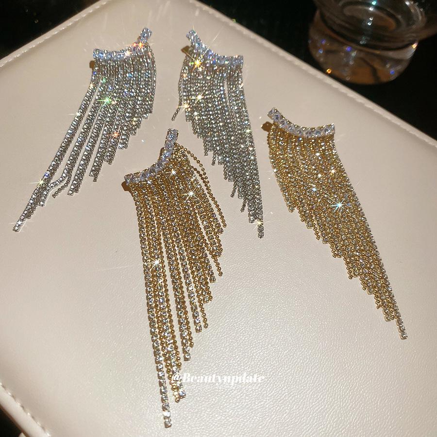 Diamond fringed stud earrings court style retro niche elegant temperament earrings earrings light luxury earrings