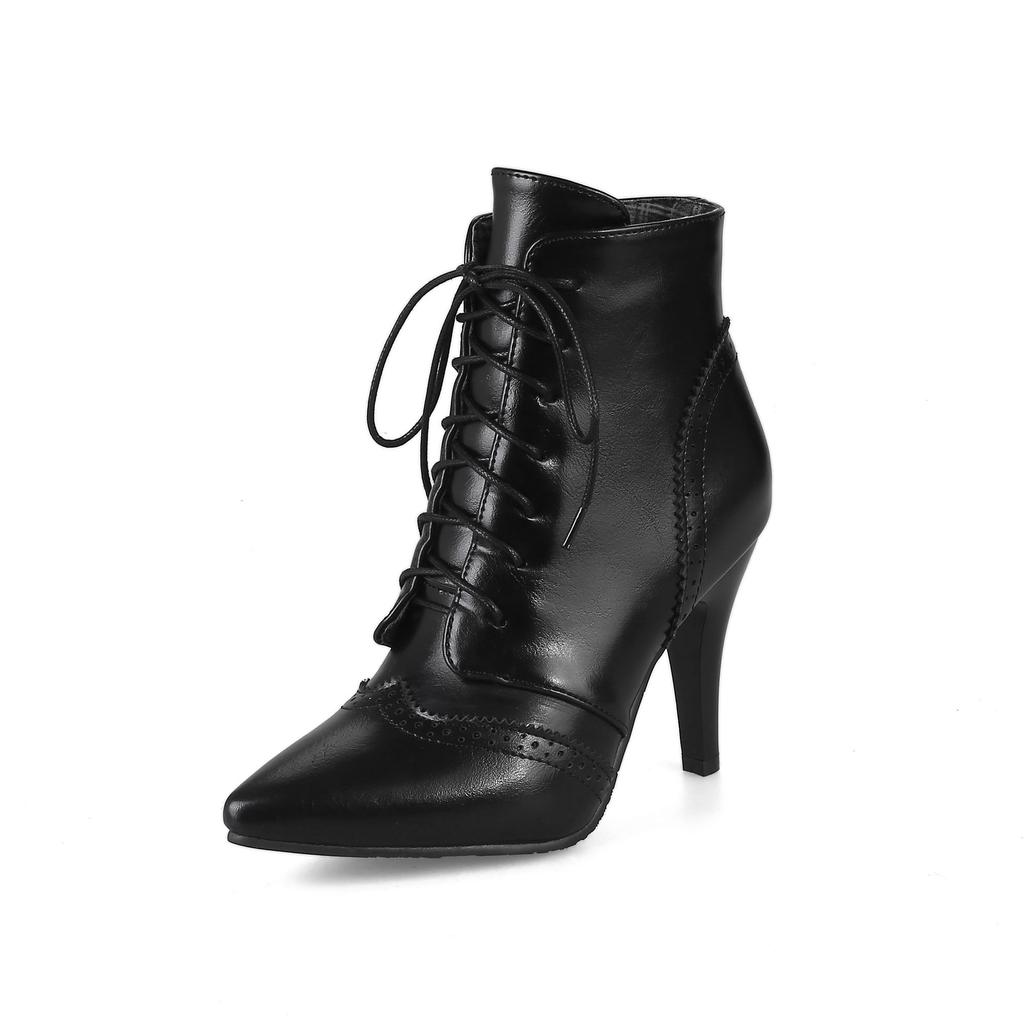 Autumn and Winter Retro Fashion Pointed High Heel Short Boots with Hollow Burnout Craft Women's Shoes