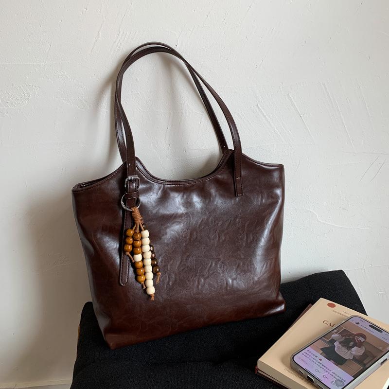 Shoulder Bag Women's New Autumn and Winter Retro Fashion Versatile High-end Commuter Bag Large-capacity Tote Bag