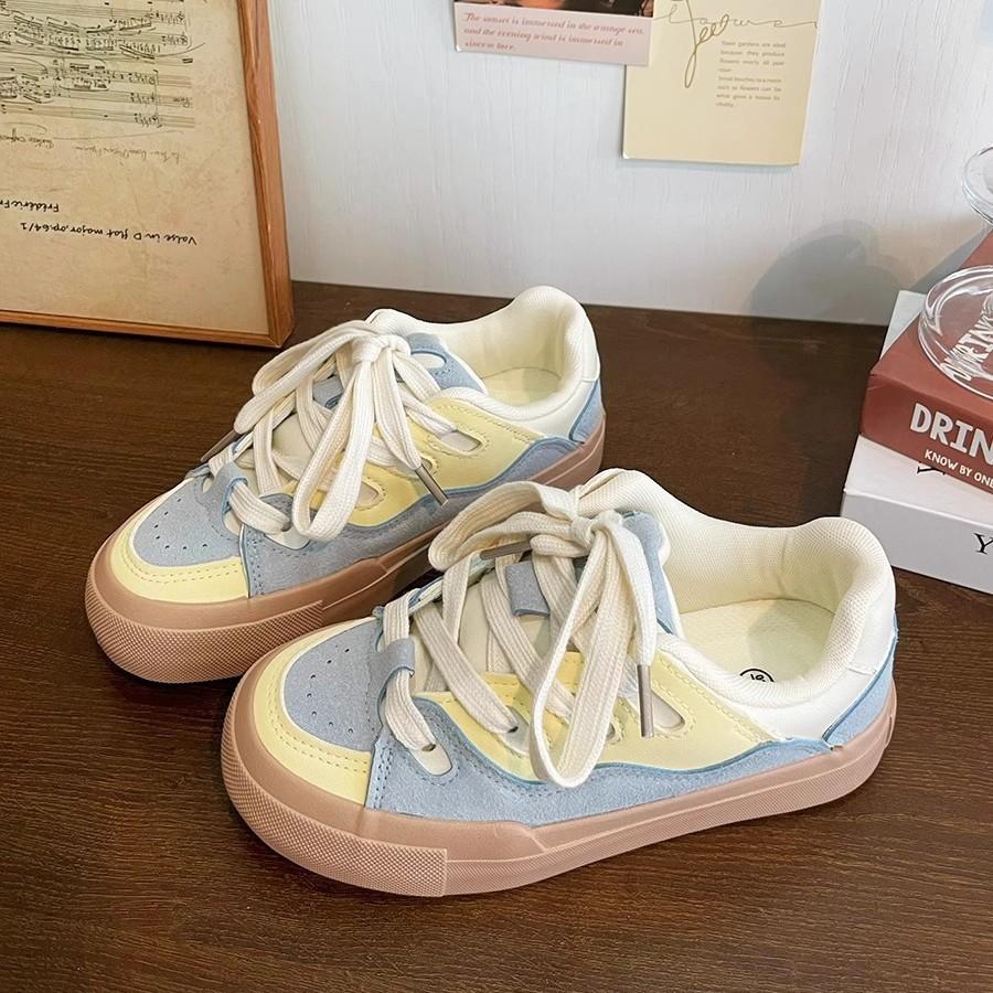 Niche original thick baseplate shoes women's 2025 spring and autumn new fashion versatile explosion casual shoes chic bread shoes tide