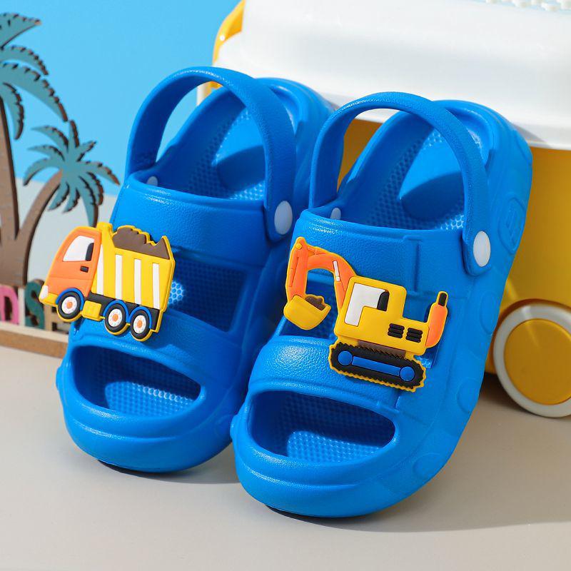 Kids' Military Style EVA Slippers: Boys' Summer Anti-slip, Anti-collision Indoor Sandals for Bathroom and Shower.