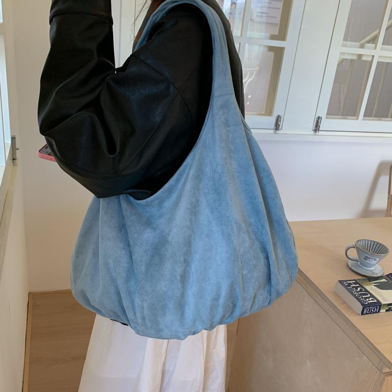Retro Large Capacity Suede Tote Bag for Women Simple Solid Color Ladies Velvet Shoulder Bags Versatile Portable Female Handbags