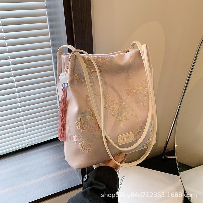 New Hanfu antique bag embroidered bucket bag portable oblique span shoulder backpack Hanfu accessories bag cloth bag sweet
