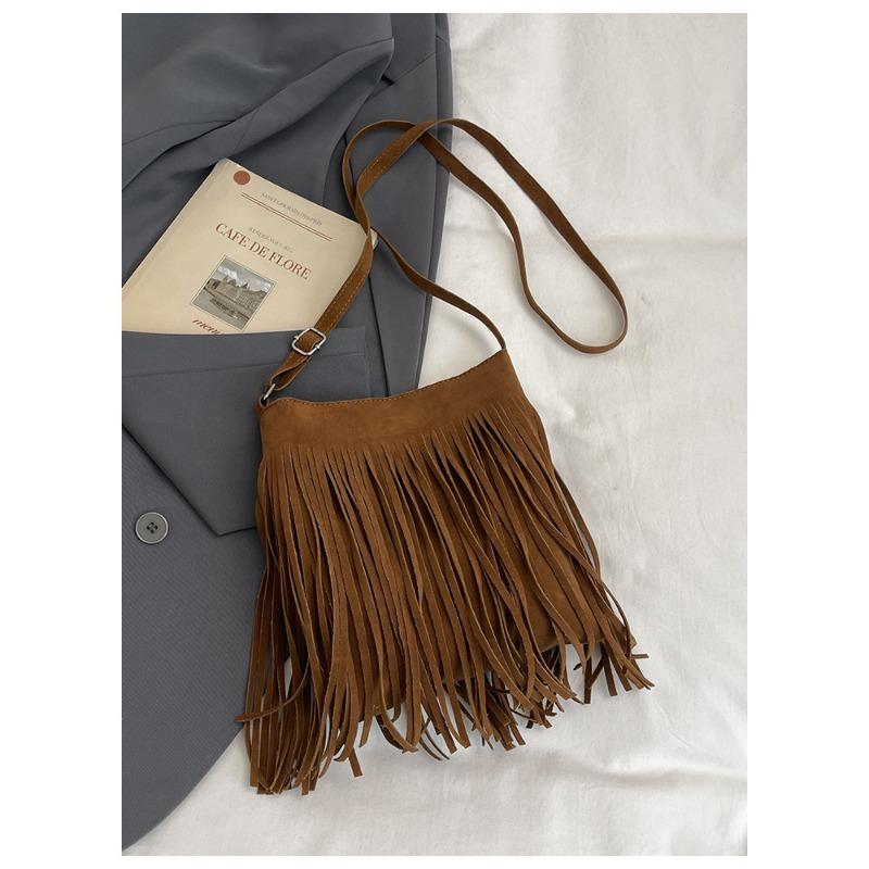Niche Design Bag Women's Autumn  New Fashion Matte Shoulder Messenger Bag Texture Fringed Tide Bucket Bag