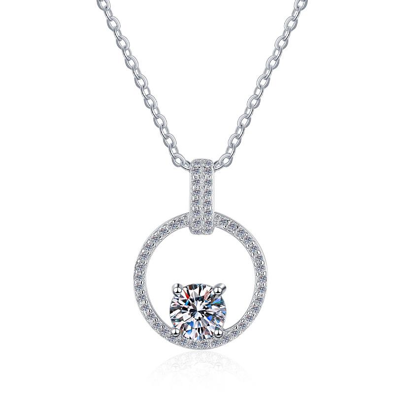 6.5mm S925 Sterling Silver Round Halo Moissanite Pendant Necklace D VVS1 Exquisite Fine Jewelry For Women