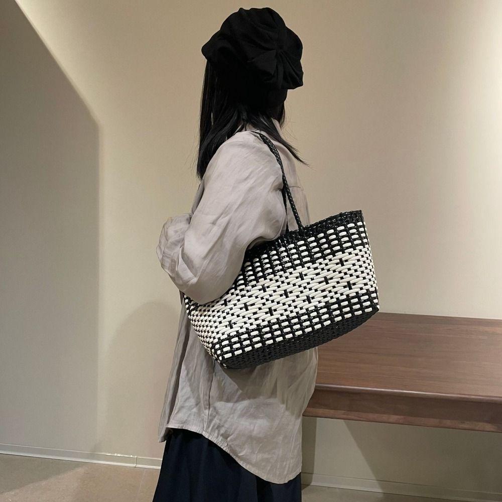 Hollow Out Weave Bag Bohemian Style Plastic Handbag Casual PVC Vegetable Basket Bag Holiday