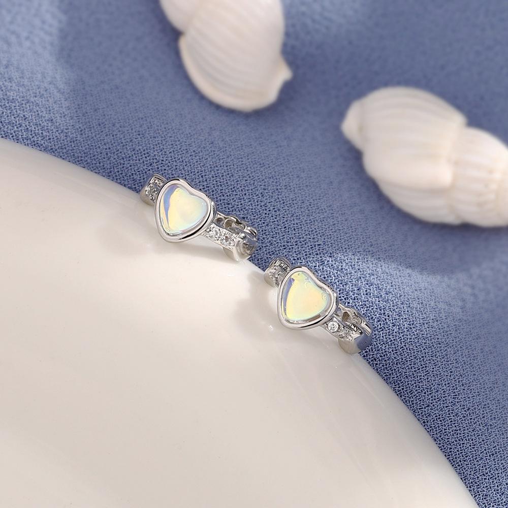 Symphony Moonstone Love Ear Clips Xiaohongshu Blogger With Exquisite Zircon Heart-Shaped Ear Bone Clips Without Ear Holes