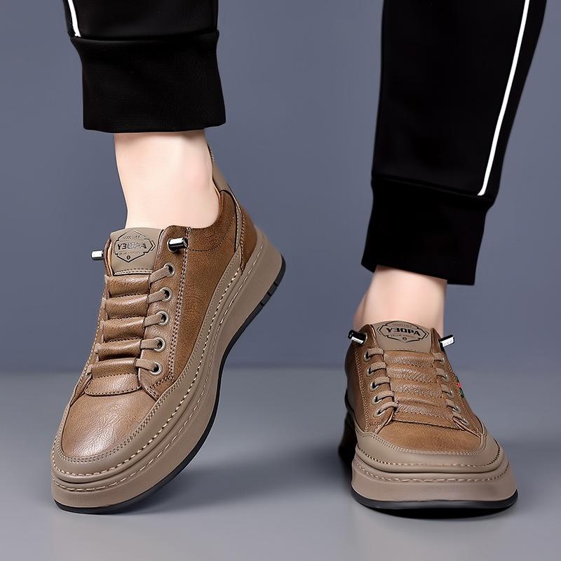 Scarpe Retro da Board in Pelle di Mucca Moda Primavera Autunno per Uomo Designer Suola Morbida Scarpe da Ginnastica Leggere da Uomo Moda Casual Sportive Zapatos Hombre