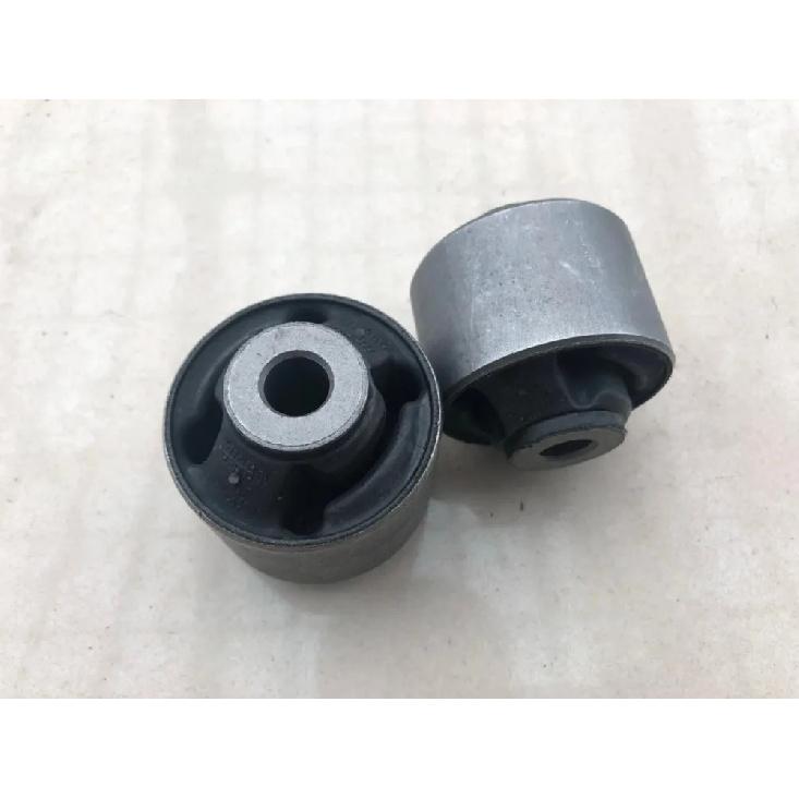 (2pcs/kit) Front swing arm liner Control Arm bushing Front lower arm bushing for ROEWE 350 MG5 50006098