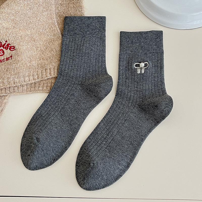 

Белые носки, однотонные хлопковые носки, женские осенне-зимние носки до середины икры, носки без косточек в балетном стиле с бантом и жемчугом 1 pair серый