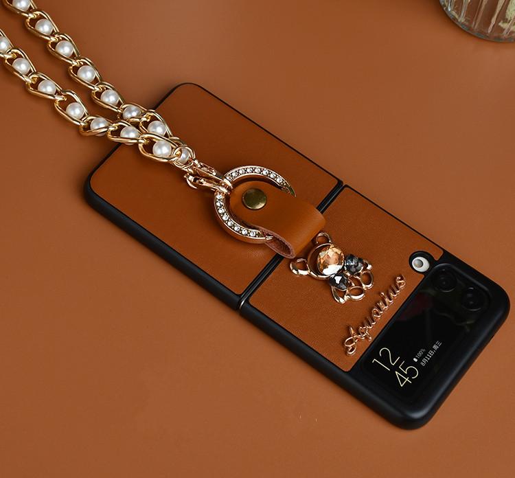 Ins Korean Cute Bear Pearl Bracelet Leather Case For Samsung Galaxy Z Flip4 Case 5g For Galaxy Z Flip 3 4 Cover Z Flip3 Capa