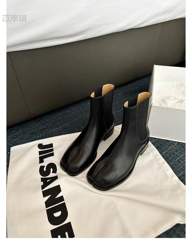 Cowhide Niche Medium Tube Elastic Toe Chelsea Boots Women's British Split Toe Short Boots Pig's Trotter Boots