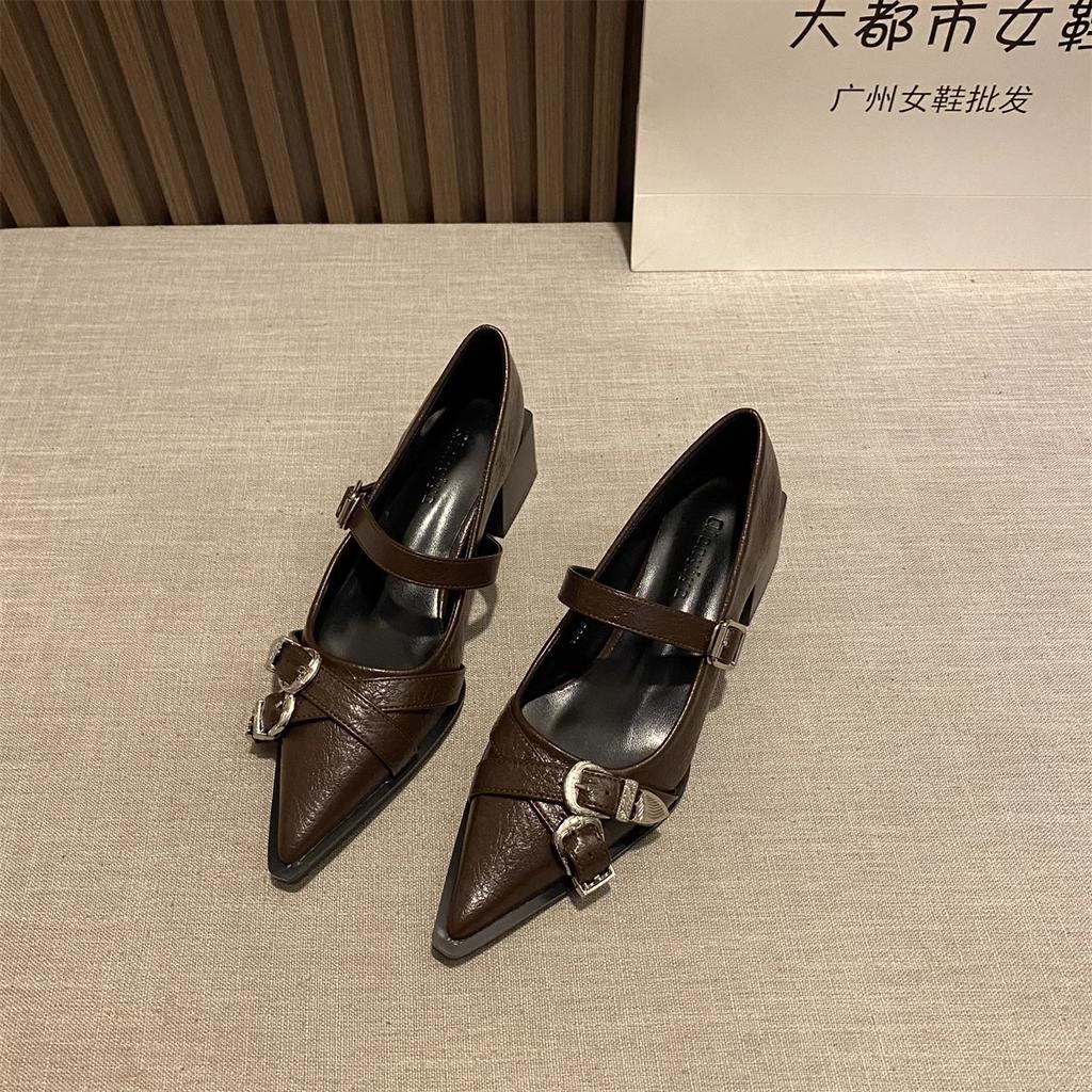 Fashion 2024 Spring/Summer Fashion Cross with Pointed Toe Shallow Mouth Women's Street Style Belt Buckle Low Heels