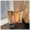 High-end Fashion Versatile Bag Women's New Trendy Large-capacity Shoulder Tote Bag Textured Messenger Bag
