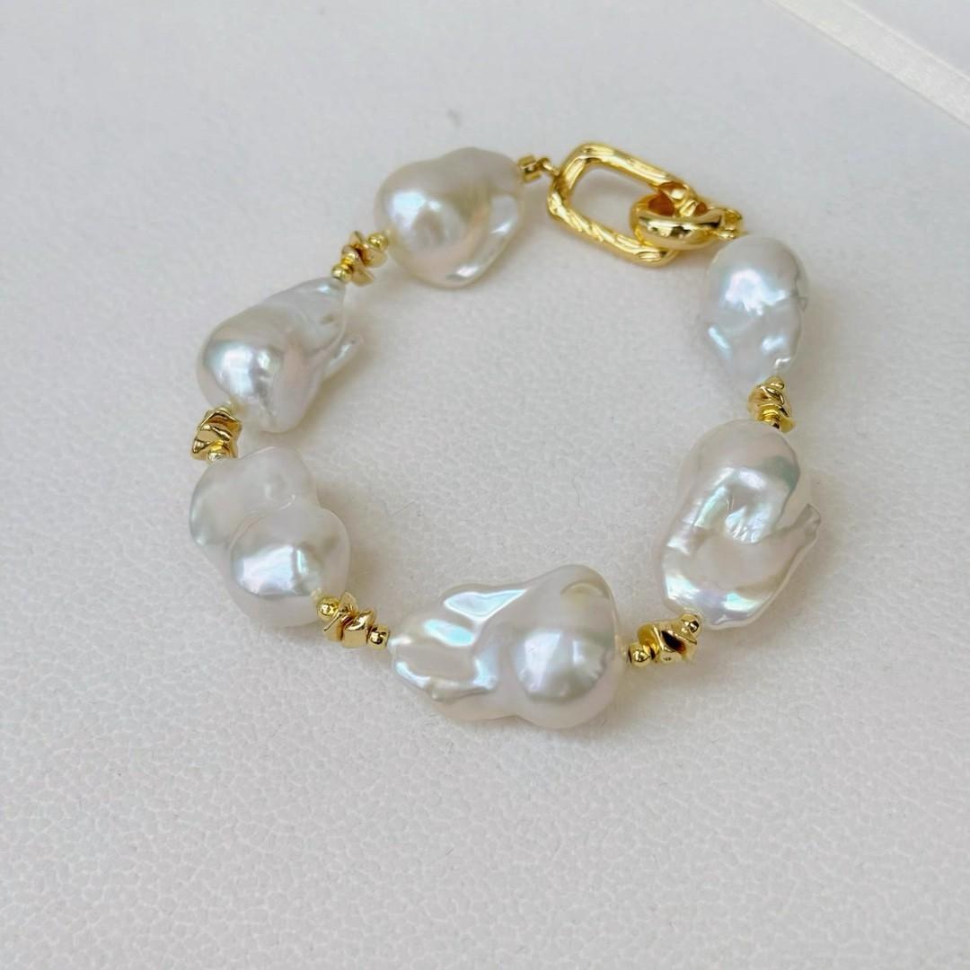 Натуральный барочный жемчуг Браслет-автобус Ожерелье Комплект Неправильной формы Специальной формы Жемчуг Преувеличенный стиль Мода Темперамент Женщины Natural baroque 12-15mm/14k gold-plated copper