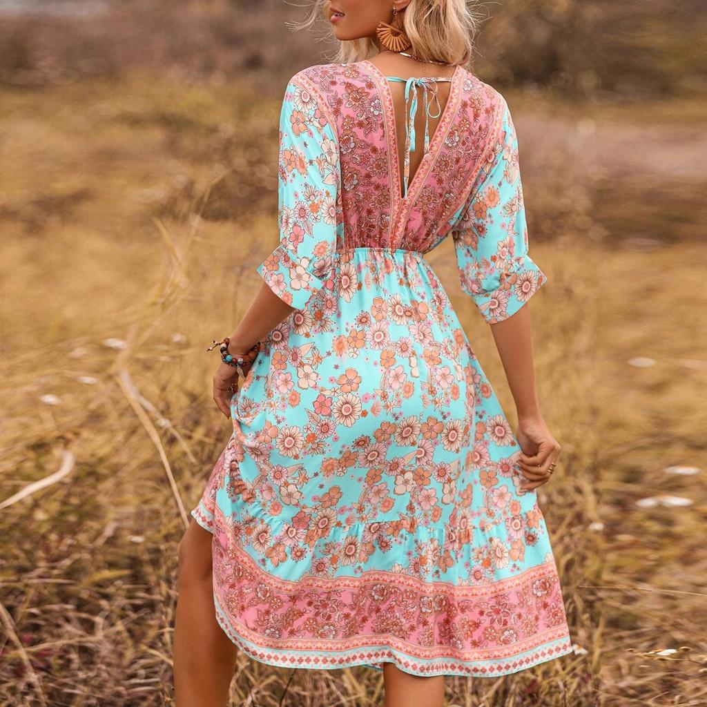 Women's Fashionable V Neck Floral Print 3/4 Sleeved Bohemian Vacation Beach Dress