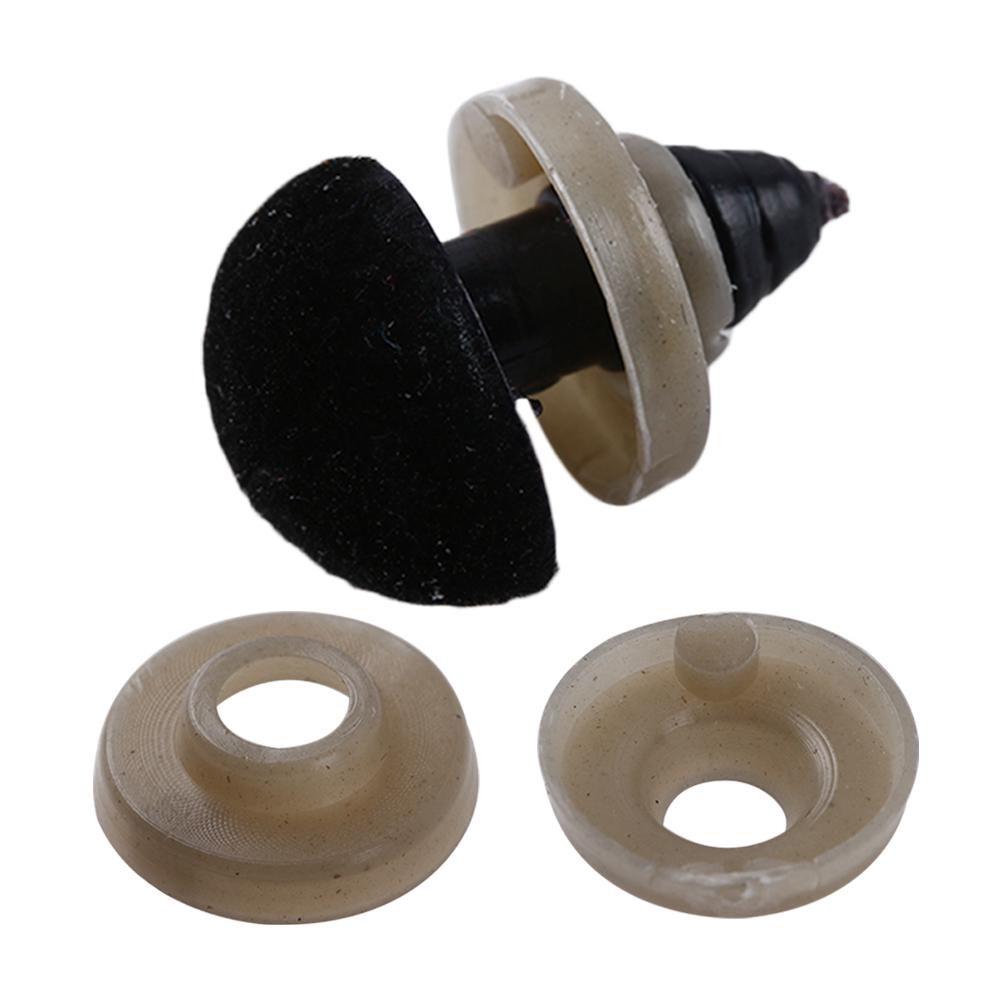 10 stycken 12*14 mm Plast Triangel Näsor Sammet Näsa Docka Hantverk Knapp Björn Plyschleksaker Djur DIY Göra Dockor Säkerhetsnäsa Tillbehör