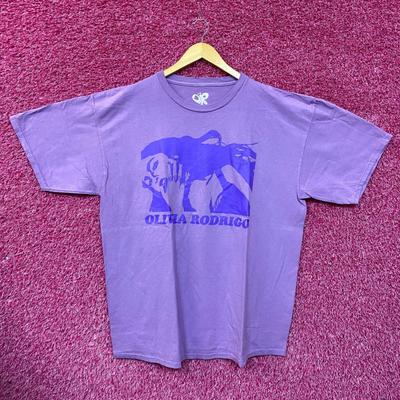 Na górę – T-shirty i koszulki