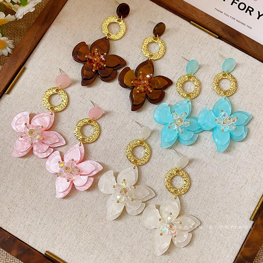 Silver Needle Resin Flower Tassel Earrings: Vintage, Versatile, Light Luxury Fashion Jewelry for Women