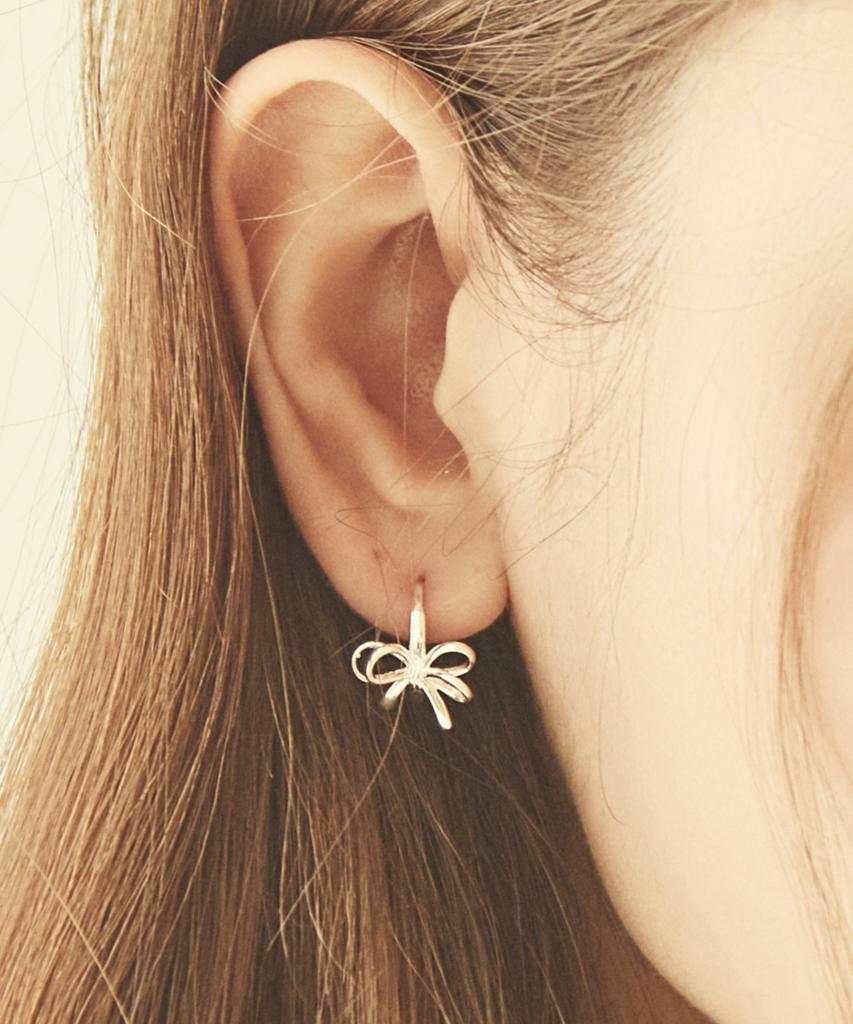 Charmy Silver 925 Double Ribbon Earrings