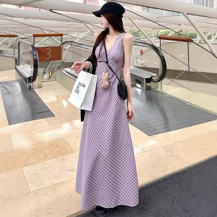 French purple plaid v-neck suspender dress women's summer new seaside vacation beautiful long dress