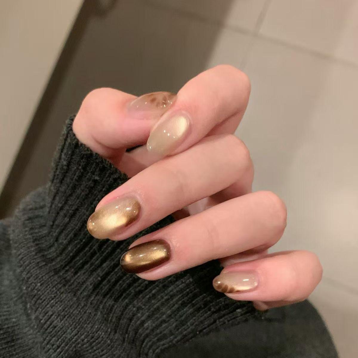 

Golden Brown Sparkle Maple Forest Cat Eye Press-On Nails – Elegant Autumn Colors with a Versatile, High-End Vibe Medium