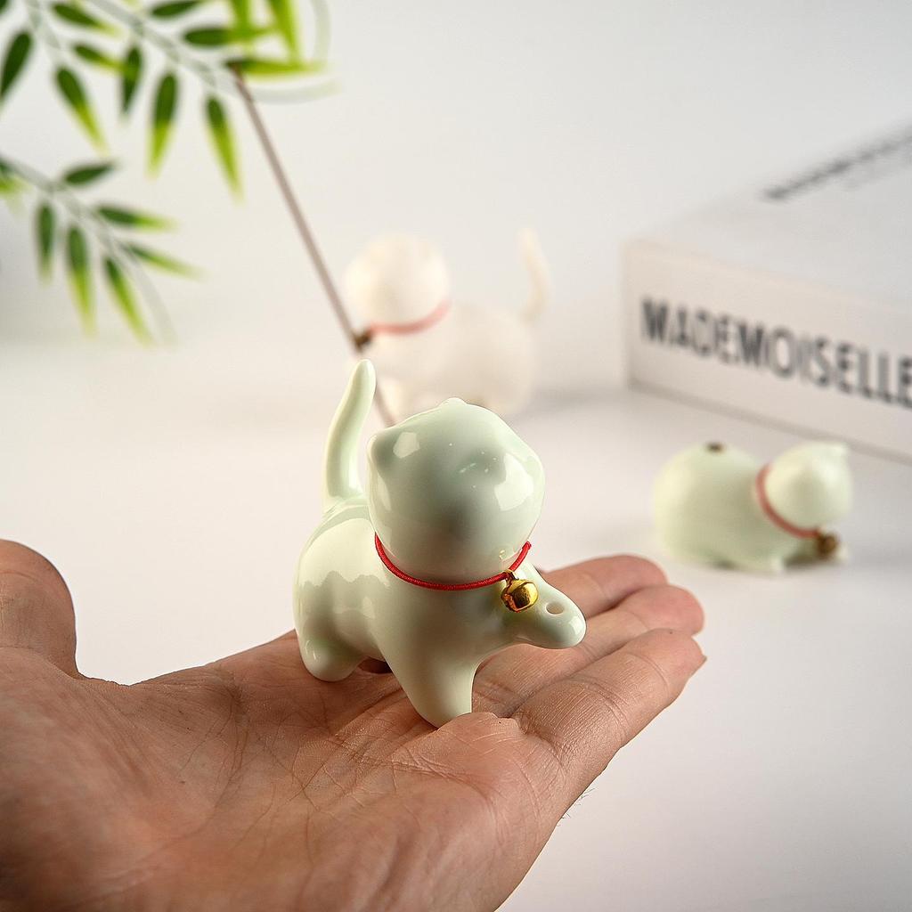 Nordic Style Ceramic Cat Incense Holder - Cute, Stylish Sandalwood Burner and Animal Ornament