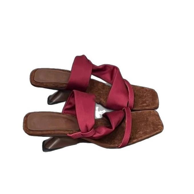 Fashion women's shoes summer new European and American wine glasses and wedge sandals women's open-toed sexy thin-heeled square-headed slippers