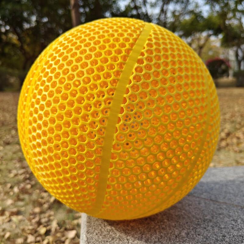 Pallone da basket Norman cavo senza aria stampato in 3D