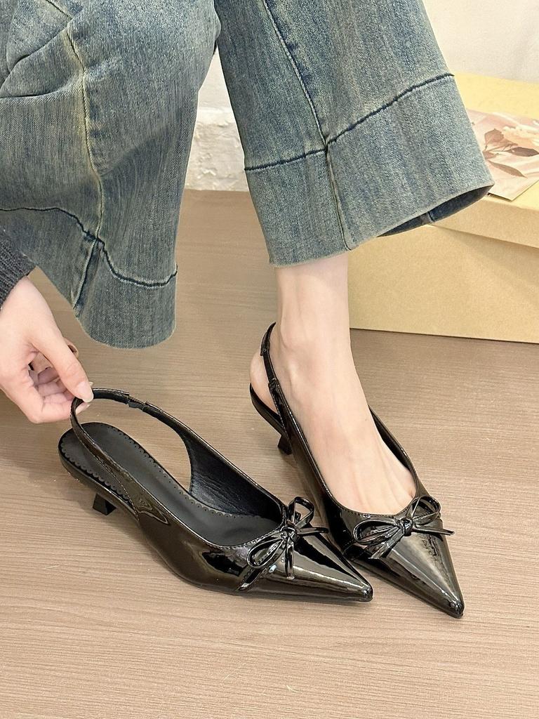 Pure desire for pink peaches! Temperament patent leather pointed cat heel sandals women's spring commuting bag head empty sandals