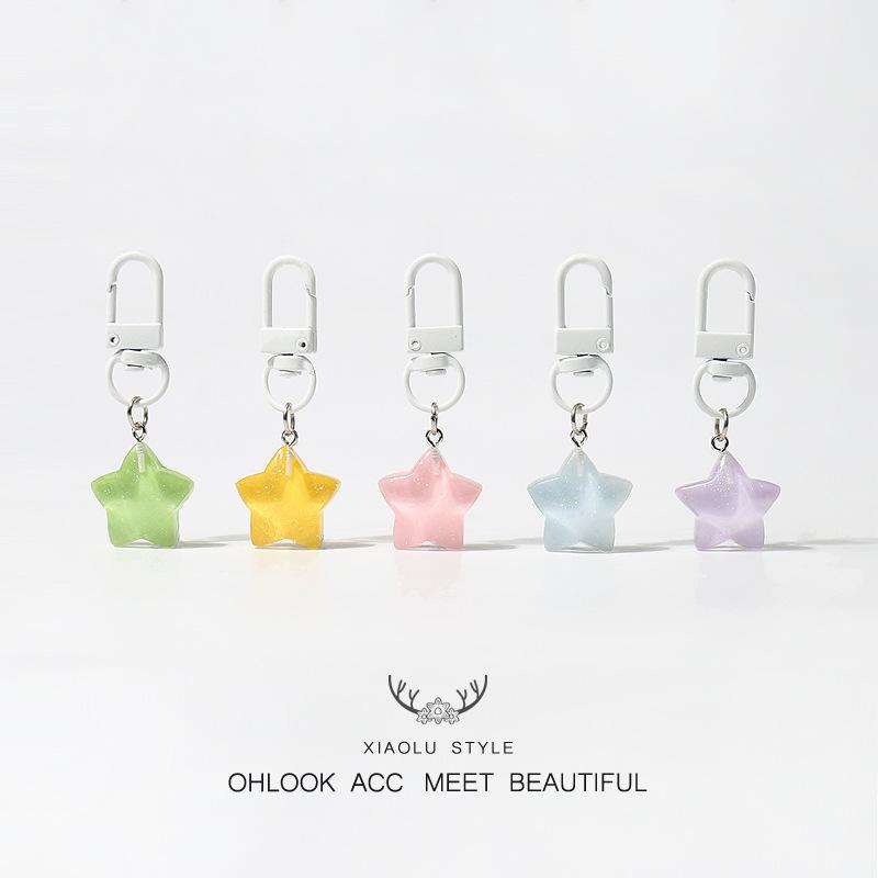 Charming Five-Pointed Star Keychain - Energetic Backpack Accessory