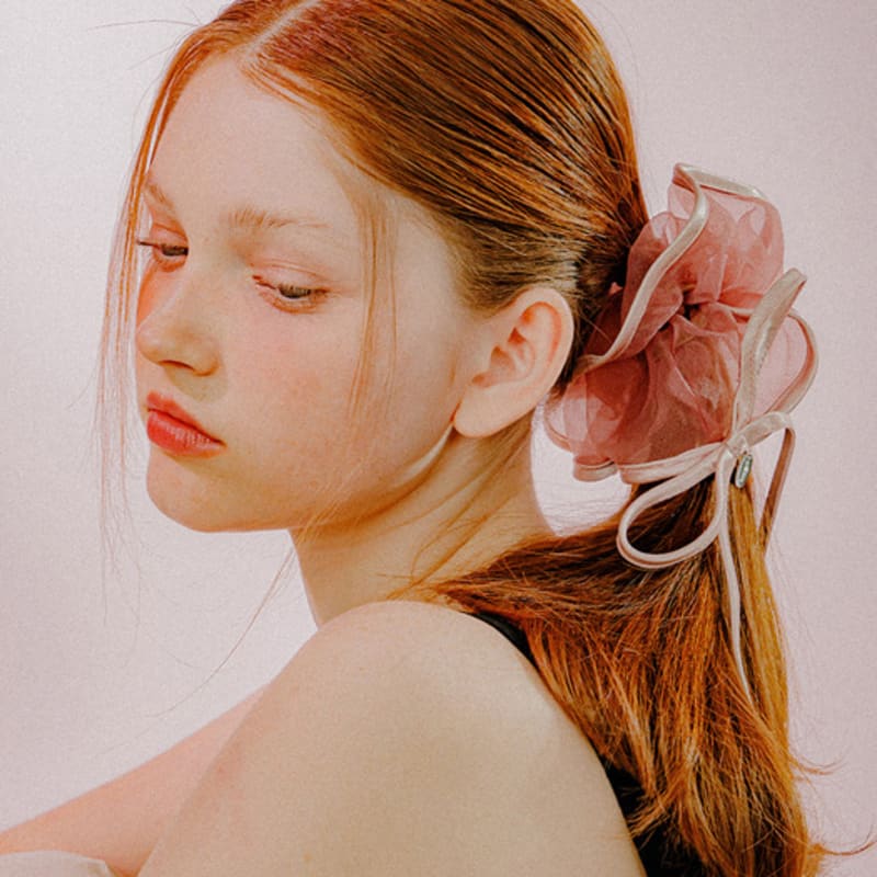 mellotory ribbon trimmed see-through scrunchie (deep pink)
