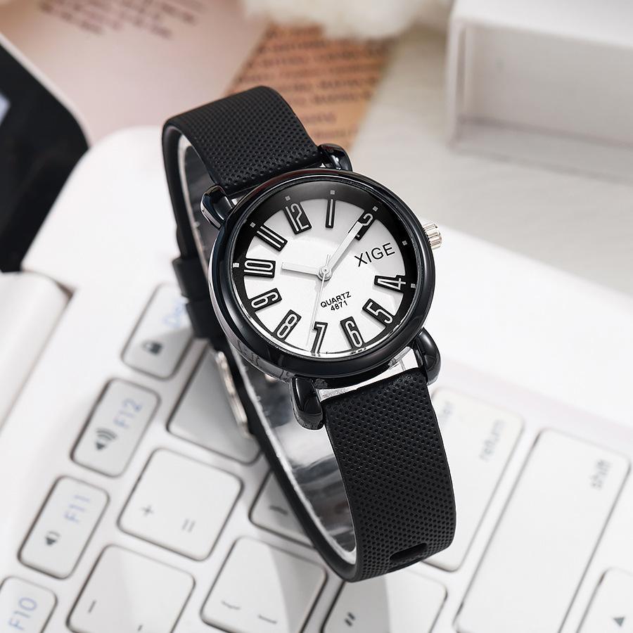 Candy Color Silicone Strap Waterproof Women'S Watch Student Watch Dopamine Color Matching Quartz Watch
