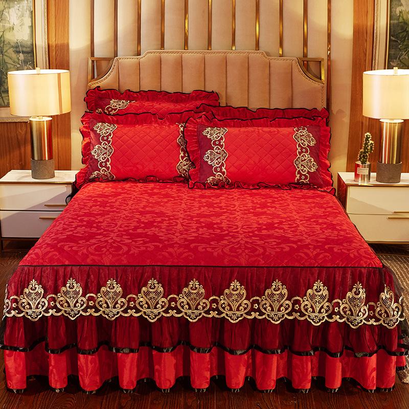 European Style Bed Skirt Lace Velvet Quilted Bedspread Autumn and Winter Thick Warm Fitted Sheet